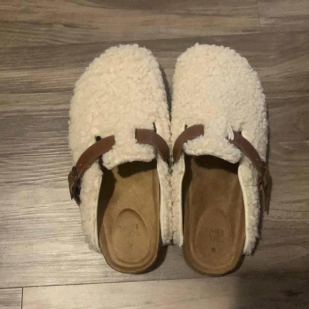 💖5/$20!!!💖 Time & Tru clogs (potato shoes)